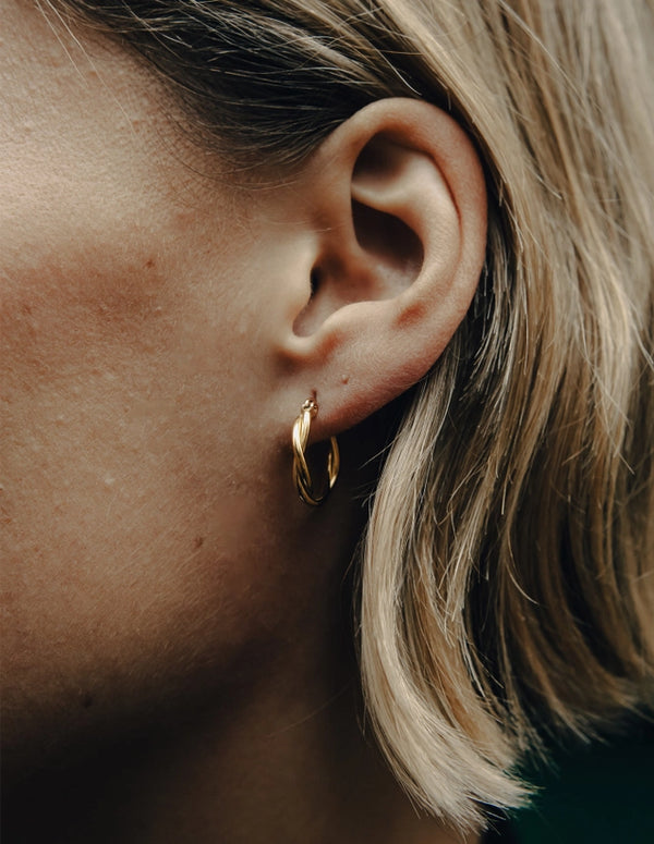 Nordic Muse Gold Small Entwined Latch Waterproof Hoop Earrings