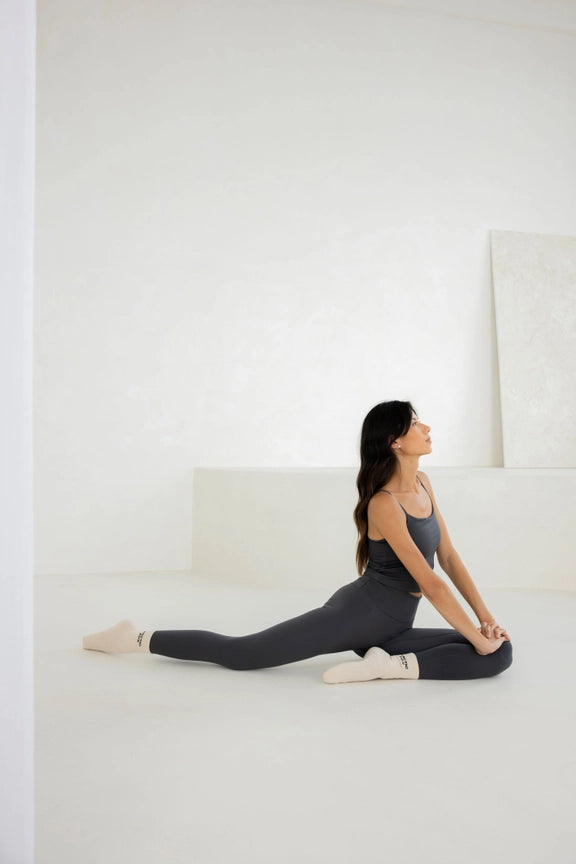 Arctic Fox 100% Bamboo Pilates Grip Socks