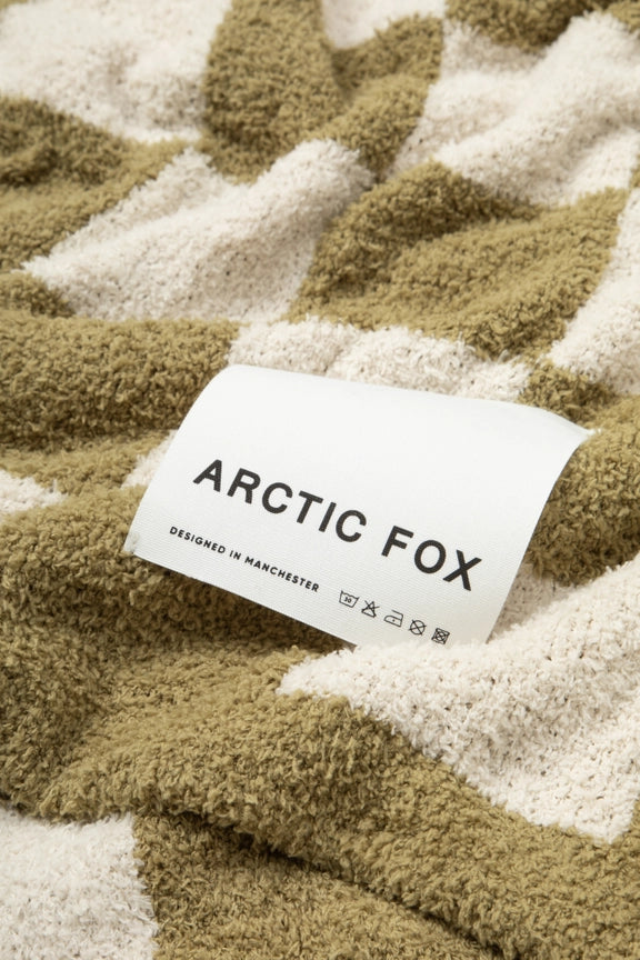 Arctic Fox 100% Recycled Teddy Throw - Khaki Check