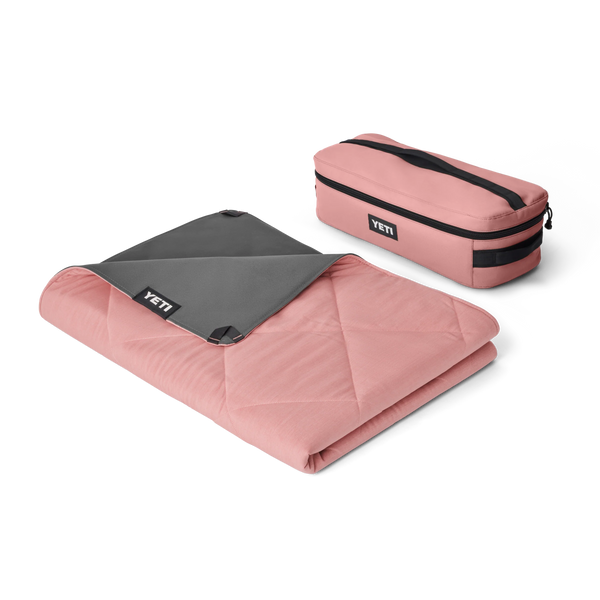 YETI LOWLANDS® Waterproof & Pet Proof Blanket