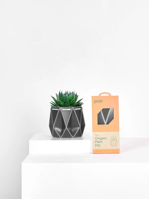 POTR x Waterhaul Recycled Ocean Plastic Self Watering Plant Pot - 11cm