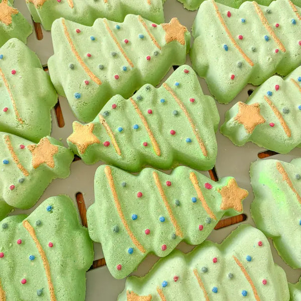 Bathe Enchanted Bath Bomb - Christmas Tree