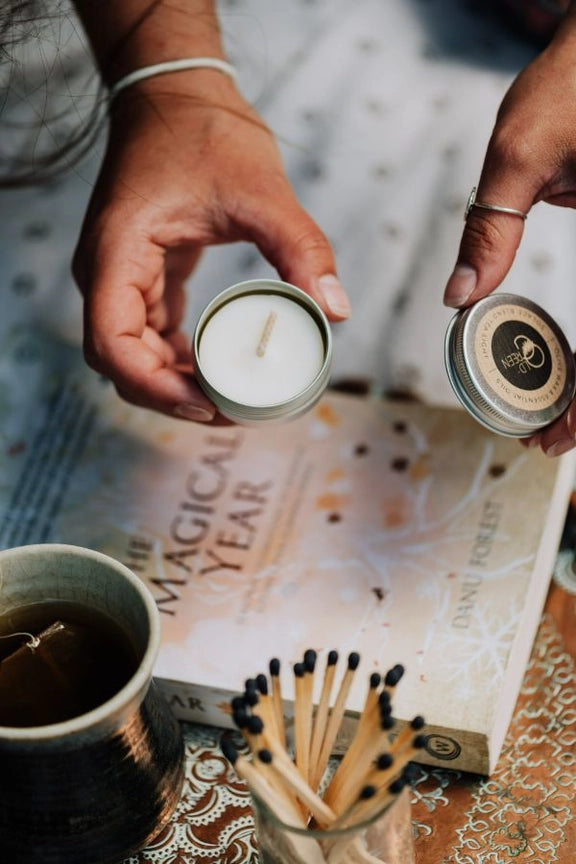 Old Green Olive Wax Tea Light Gift Set