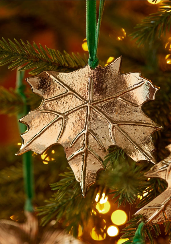 Namaste Botanical Leaf Christmas Tree Decoration - x8 Pack