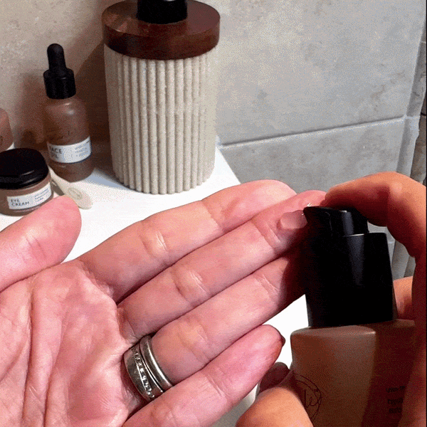 UpCircle Cooling Gel Moisturiser with Ceramides + Maca Root Peptides