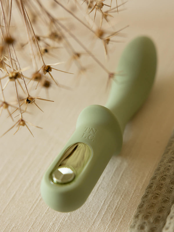 The Natural Love Company Damson G-Spot Vibrating Dildo