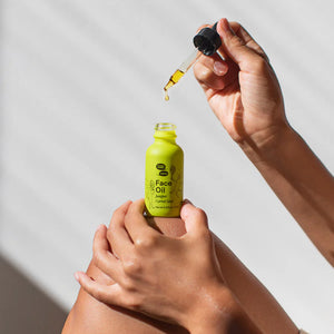 Meow Meow Tweet Juniper Carrot Seed Face Oil