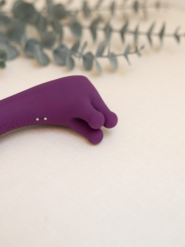 The Natural Love Company Laurel Dual Ended Clitoris Vibrator