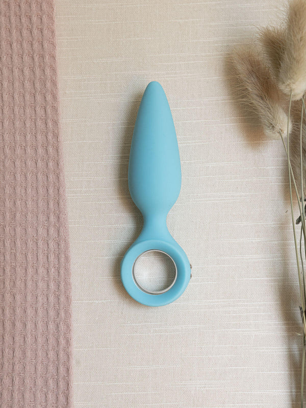 The Natural Love Company Quince Vibrating Butt Plug