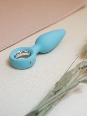 The Natural Love Company Quince Vibrating Butt Plug