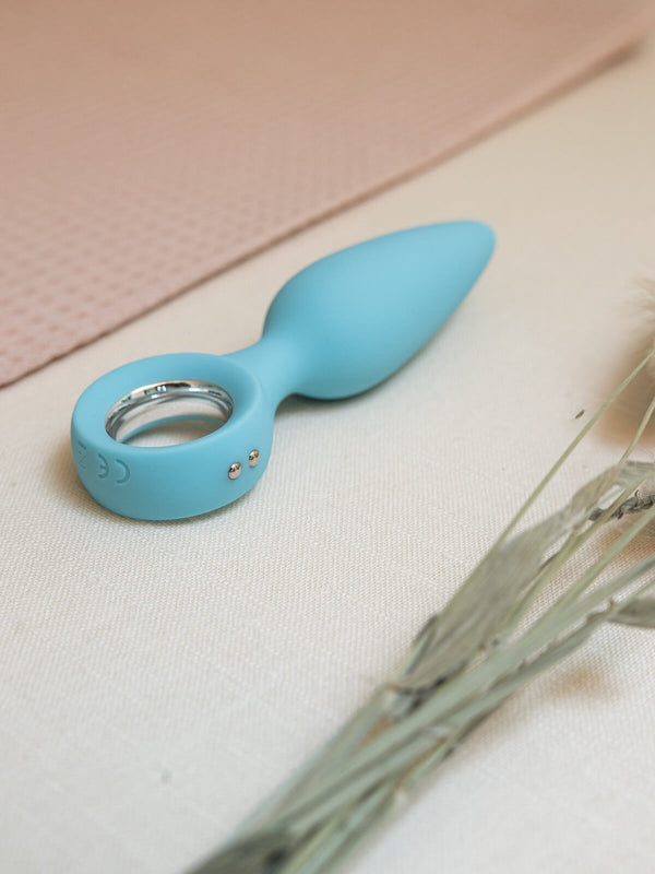 The Natural Love Company Quince Vibrating Butt Plug