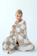 Arctic Fox 100% Recycled Teddy Throw - Plastic Freedom