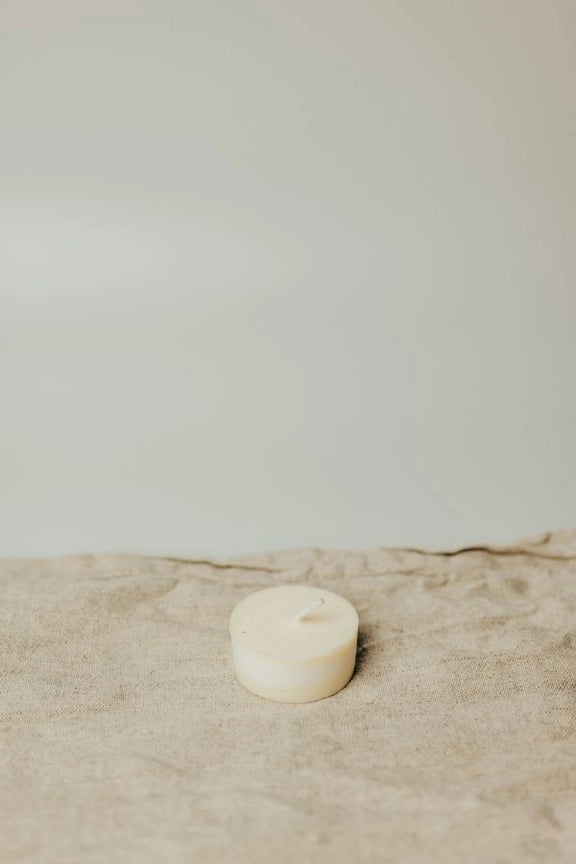 Old Green Olive Wax Tea Light Gift Set