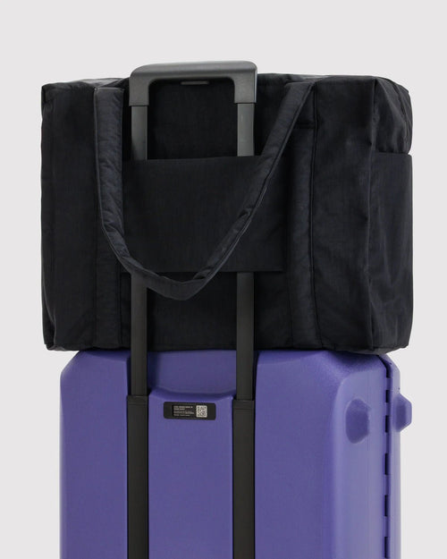 BAGGU Carry-On Cloud Bag with 5 Exterior Pockets - Recycled - Plastic Freedom