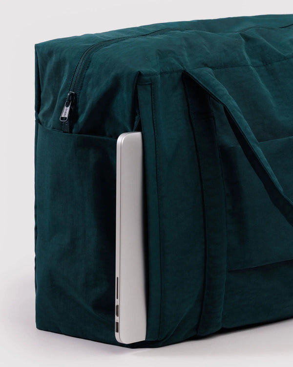 BAGGU Carry-On Cloud Bag with 5 Exterior Pockets - Recycled - Plastic Freedom