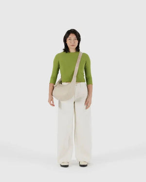 BAGGU Crescent Bag Medium - Recycled Leather - Plastic Freedom