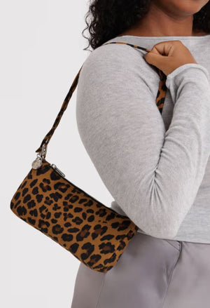 BAGGU Pochette Bag - Early Access - Leopard