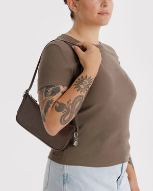 BAGGU Pochette Bag - Recycled Leather - Plastic Freedom