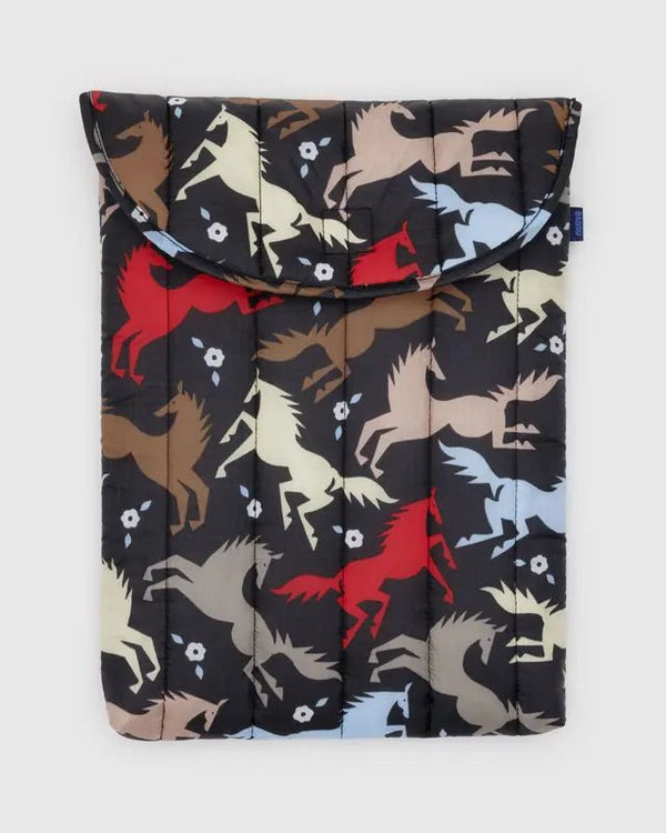 BAGGU Puffy Laptop Sleeve 16" - Early Access - Horse Cut Outs