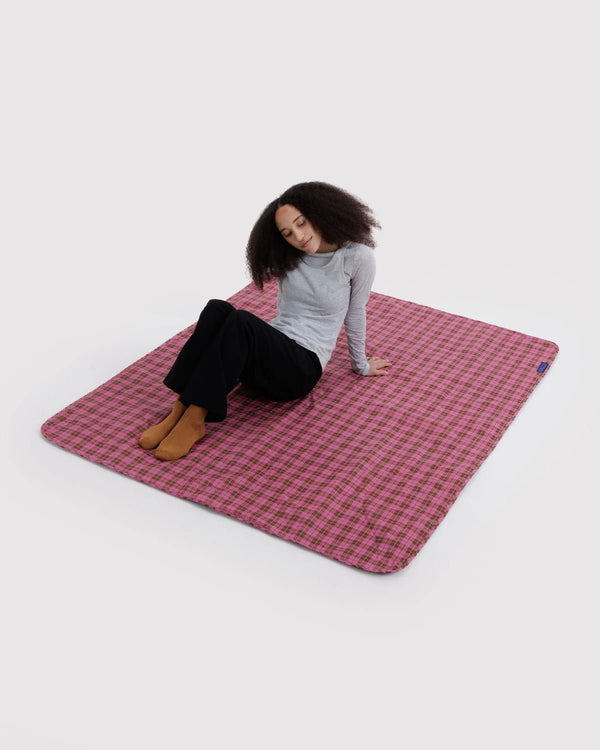 BAGGU Puffy Picnic Blanket - Recycled - Plastic Freedom