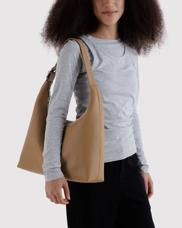 BAGGU Shoulder Bag - Recycled Leather - Plastic Freedom