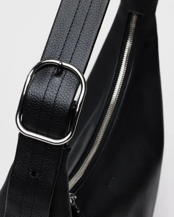 BAGGU Shoulder Bag - Recycled Leather - Plastic Freedom