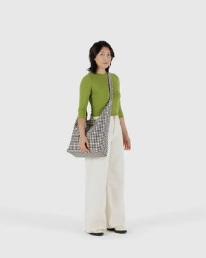 BAGGU Sling Bag Large - Recycled - Plastic Freedom