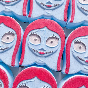 Bathe Enchanted Bath Bomb - Sally Skeleton Halloween - Plastic Freedom