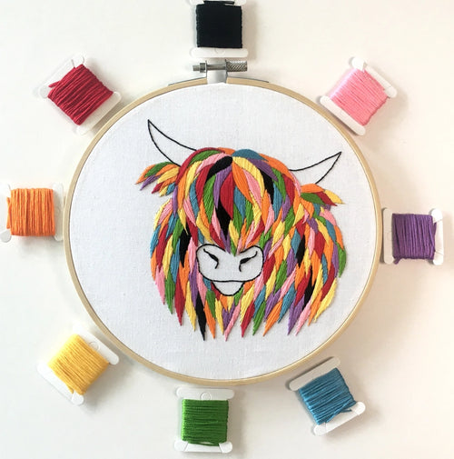 Cinnamon Stitching Embroidery Kit