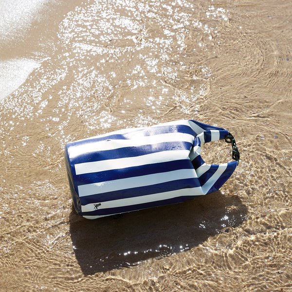 Dock & Bay Recycled Dry Bag - Medium 20L - Plastic Freedom