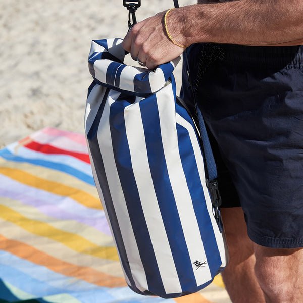 Dock & Bay Recycled Dry Bag - Medium 20L - Plastic Freedom