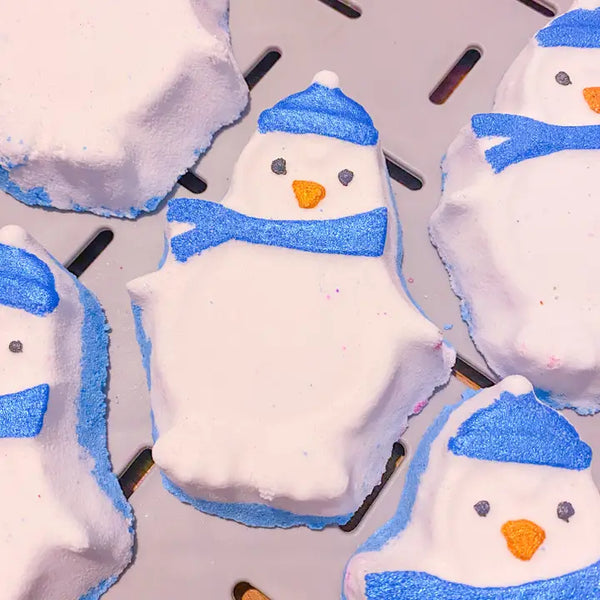 Bathe Enchanted Bath Bomb - Penguin