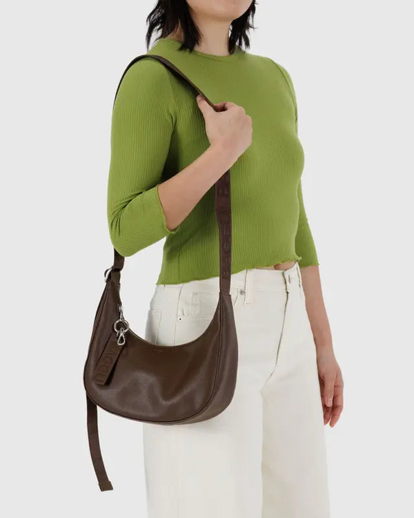 BAGGU Crescent Bag Small - Recycled Leather