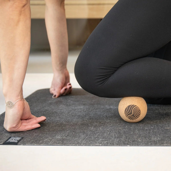 Movewell Cork Sphere Self Massage Tool - Plastic Freedom