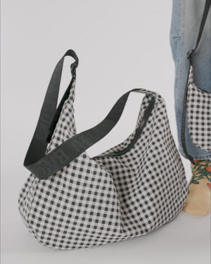BAGGU Crescent Bag Medium 47" Strap + Key Leash - Recycled
