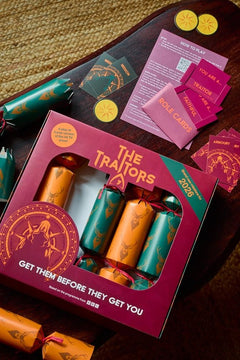 Puzzle Post Games Official the Traitors 2026 Christmas Crackers - x6 Pack - Plastic Freedom