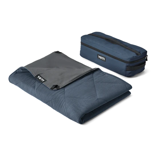 YETI LOWLANDS® Waterproof & Pet Proof Blanket