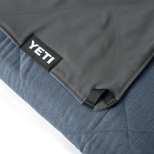 YETI LOWLANDS® Waterproof & Pet Proof Blanket