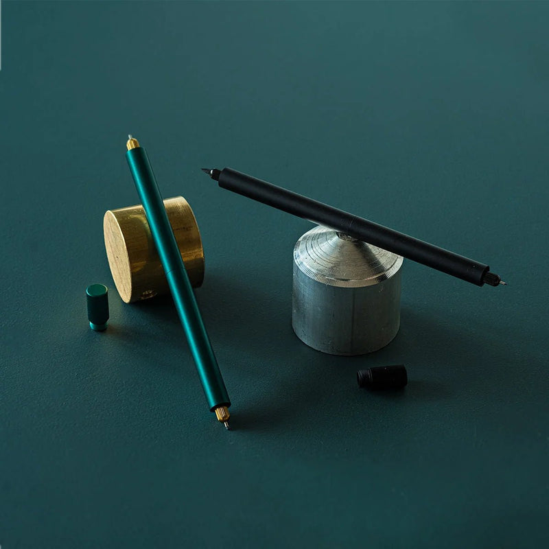 Tom's Studio Lumos Pro Duo - The Infinitely Refillable Pen - Plastic Freedom