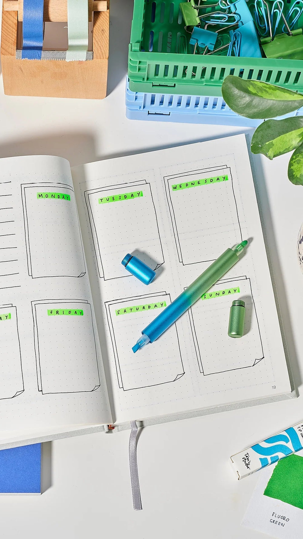 Tom's Studio Ori Highlighter - The Infinitely Refillable Pen - Plastic Freedom