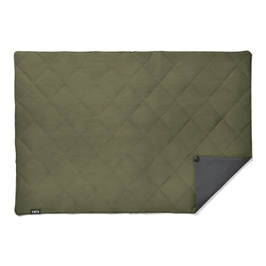YETI LOWLANDS® Waterproof & Pet Proof Blanket - Plastic Freedom