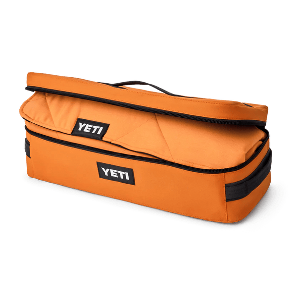 YETI LOWLANDS® Waterproof & Pet Proof Blanket - Plastic Freedom