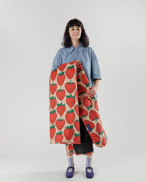 BAGGU Puffy Picnic Blanket - Recycled - Plastic Freedom