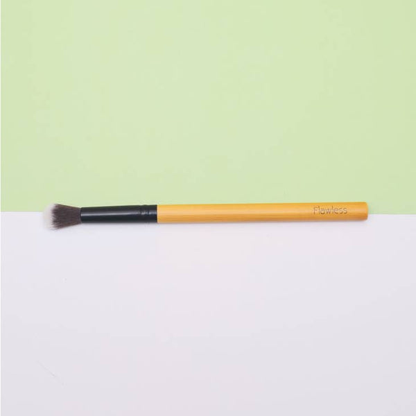 Flawless Blending Bamboo Makeup Brush - Plastic Freedom