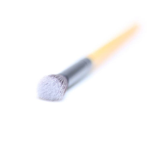 Flawless Blending Bamboo Makeup Brush - Plastic Freedom