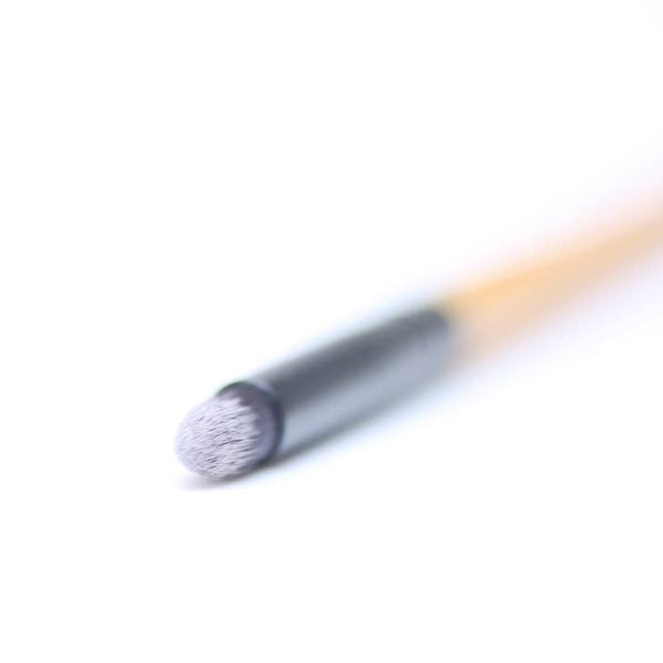 Flawless Diffusing Bamboo Makeup Brush - Plastic Freedom