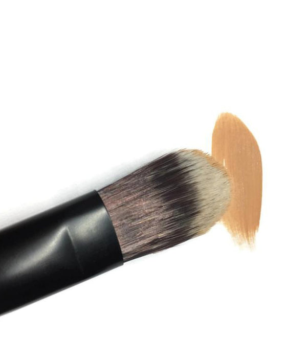 Flawless Foundation Bamboo Makeup Brush - Plastic Freedom