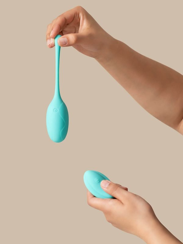 The Natural Love Company Couples Sustainable Sex Toy Bundle Plastic Freedom The Natural Love Company Couples Sustainable Sex Toy Bundle Plastic Freedom