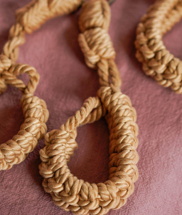 The Natural Love Company Kanuka Collar To Wrist Restraint