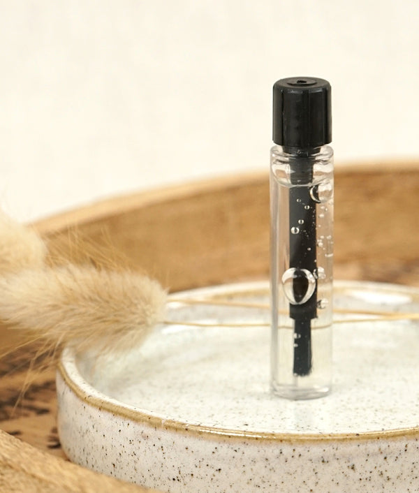 Zao Fortifying Eyelash Care